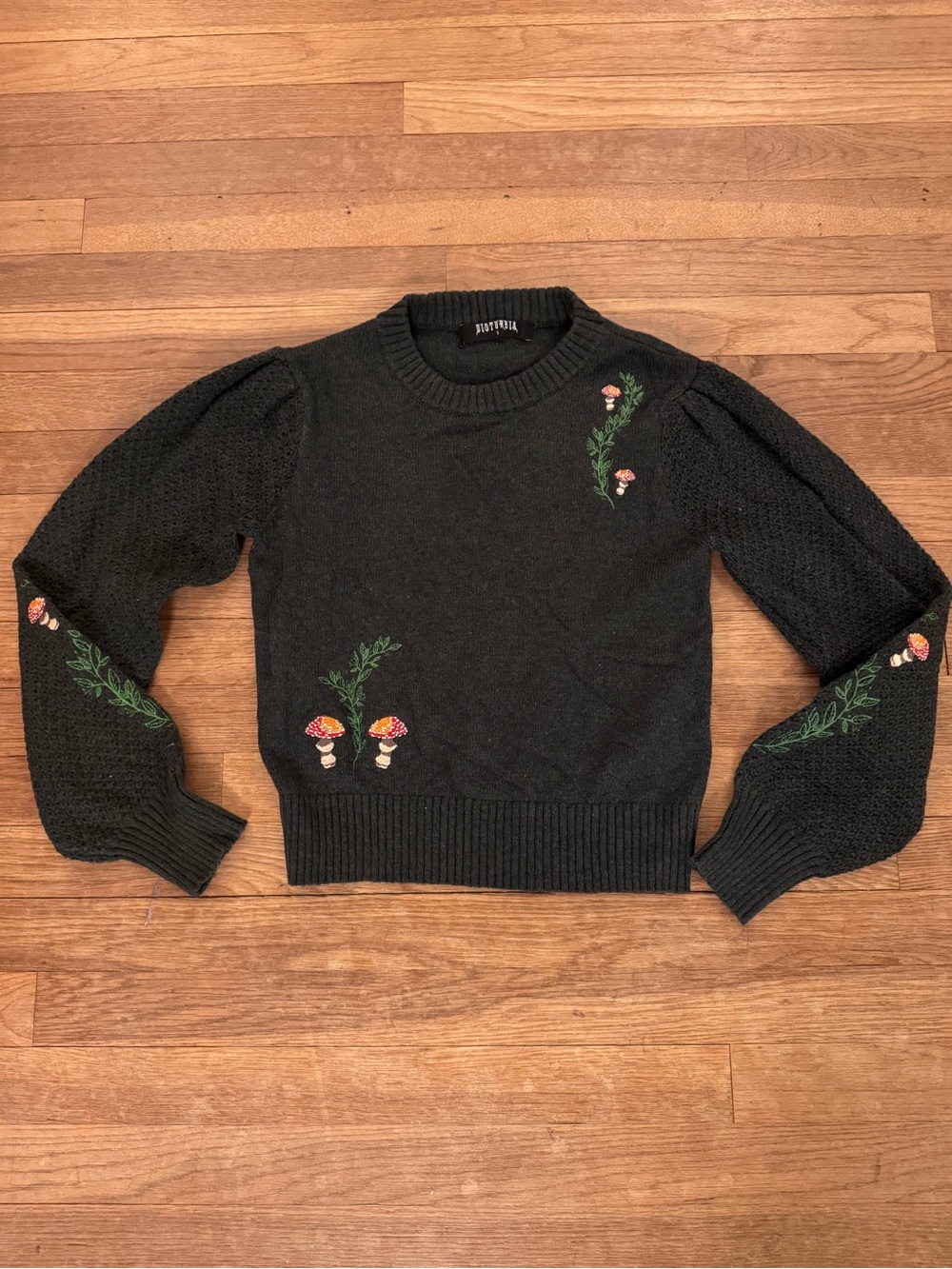 Disturbia Women's Dark Green Mushroom Wool Blend Sweater - Size S
 b66